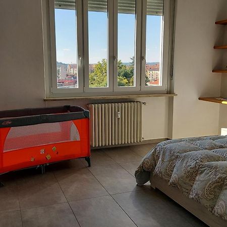 Sesto Piano Apartment Asti Kültér fotó